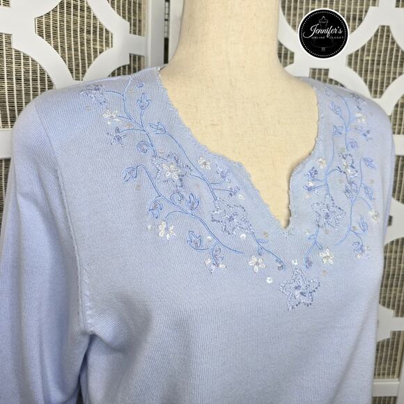 Christopher & Banks Light Blue Embroidered and Beaded 3/4 Sleeve Sweater Size S - Picture 3 of 12